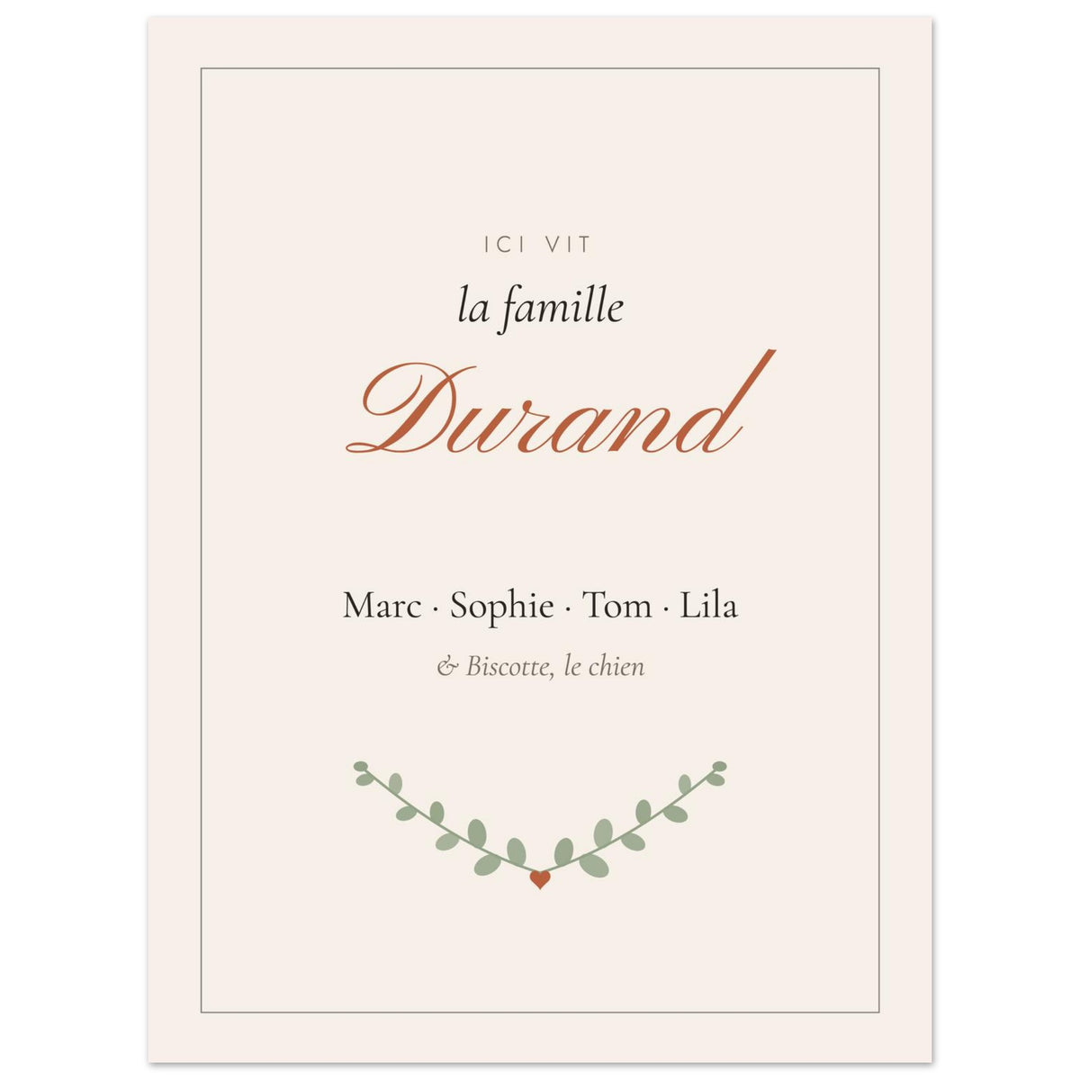 Affiche famille personnalisée Ici vit la famille, format 45 × 60 cm, vue à plat avec des textes d’exemple