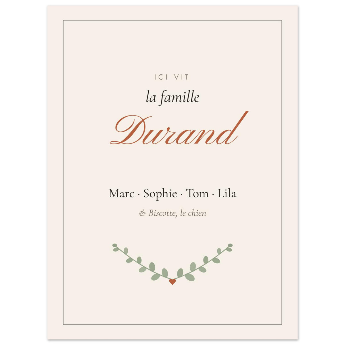 Affiche famille personnalisée Ici vit la famille, vue à plat avec des textes d’exemple