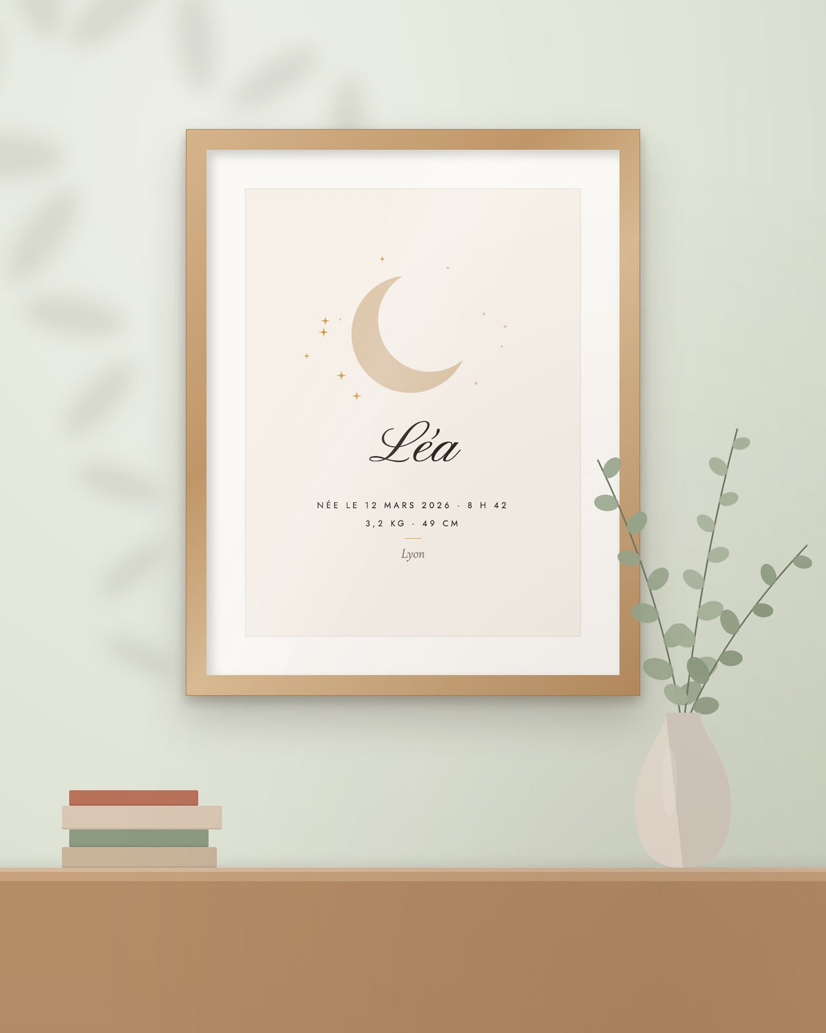 Affiche de naissance personnalisée Lune, encadrée dans une chambre
